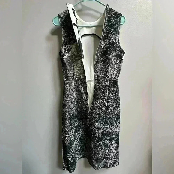 NEW | McQ by Alexander McQueen Abstract Print Sheath Dress | Women’s Size 4 - Picture 3 of 12